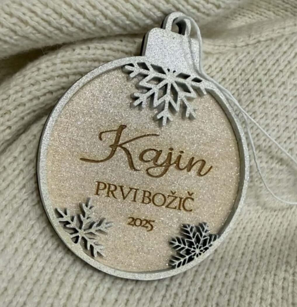 Božični okrasek dojenčkov prvi božič