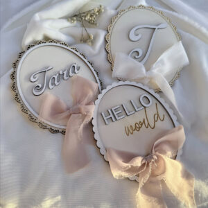 Personalizirana lesena oznanitvena kartica