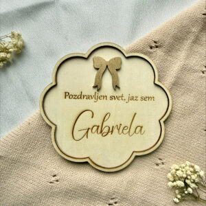 Personalizirana lesena oznanitvena kartica